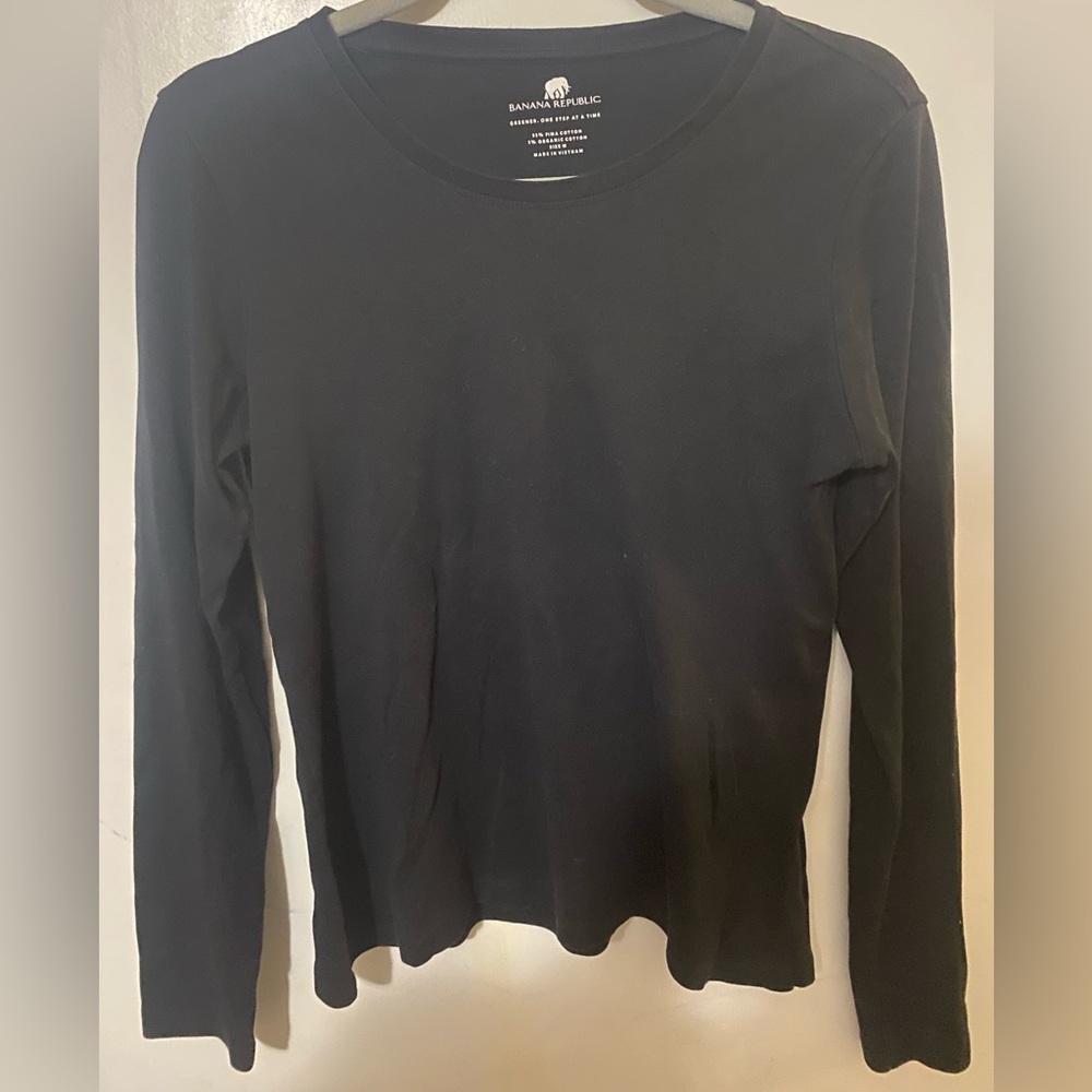 Black long sleeve banana Republic top in size M